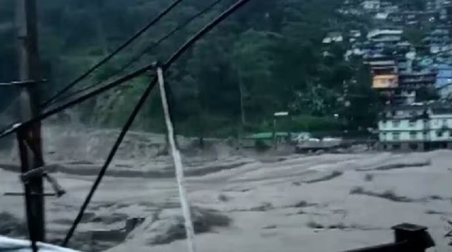 23 Tentara India Hilang Tersapu Banjir Bandang