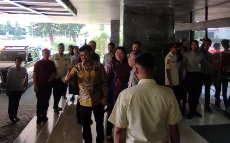 Kembali Ngantor di Kementan, Syahrul Yasin Limpo Irit Bicara