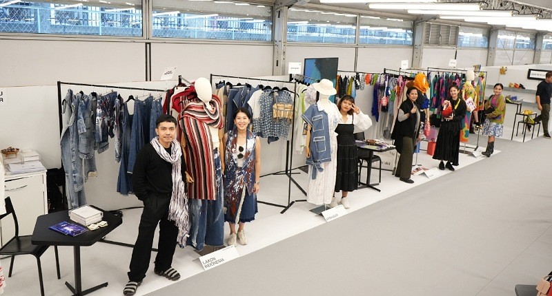 Brand Fashion Lokal Kembali Eksis di Paris Trade Show, Kenalkan Koleksi Ramah Lingkungan