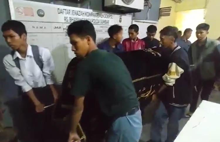 Identitas Mayat Perempuan Muda Berkawat Gigi di Padang Terungkap, Polisi: Mahasiswi PTS 