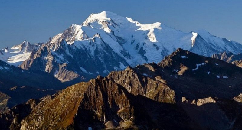Fenomena Unik, Gunung Tertinggi di Prancis Mont Blanc Alami Penyusutan, Ini Penyebabnya!