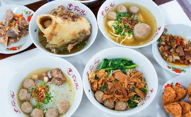 10 Rekomendasi Bakso Enak di Semarang, Ragam Variasi dan Bikin Ketagihan