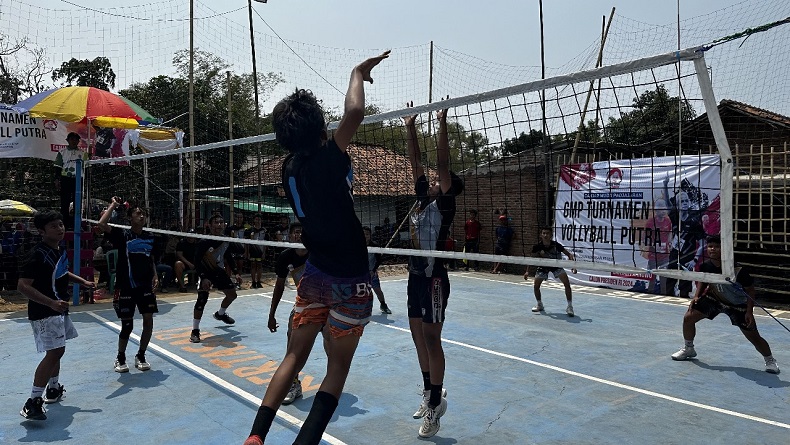 Gelar Turnamen Bola Voli di Jatisari Karawang, GMP Cari Bibit Atlet Berbakat