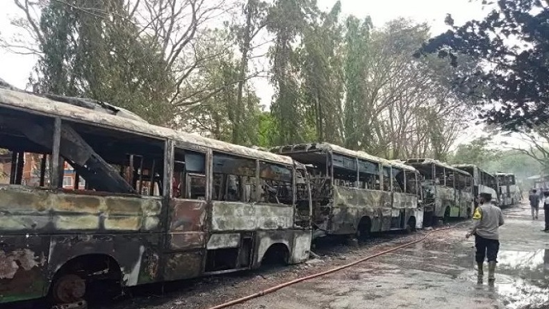 12 Bus Trans Musi Terbakar di Terminal Ternyata Armada Lama Tak Dioperasikan