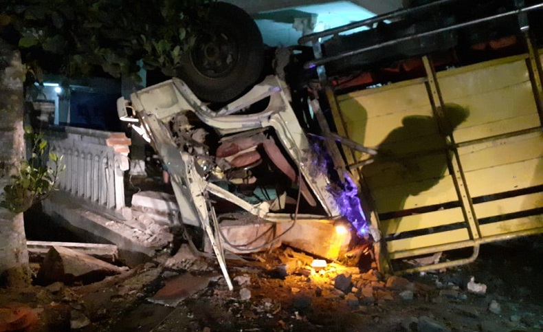 Kecelakaan Maut Rombongan Wisatawan di Malang, 28 Korban Luka Dirujuk ke 3 Rumah Sakit 