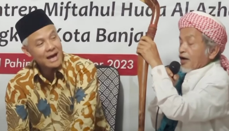 Ganjar Kunjungi Ponpes Miftahul Huda Al-Azhar Banjar, Didoakan Jadi Presiden