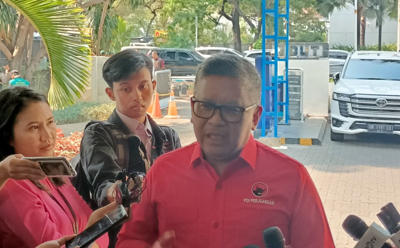 Gibran ke Jakarta jelang Pengumuman Cawapres Prabowo, Ini Kata Hasto