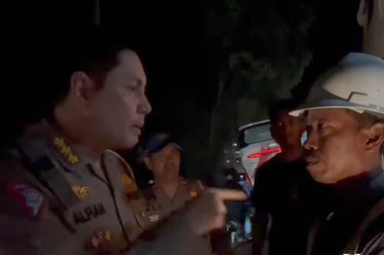 Viral Dirlantas Polda DIY Tegur Pelaksana Proyek Jalan Jogja-Wonosari Macet 15 Km