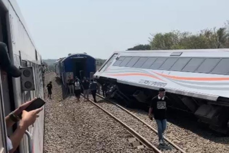 Kesaksian Penumpang Kereta Api Argo Semeru Terguling lalu Ditabrak KA Argo Wilis di Kulonprogo