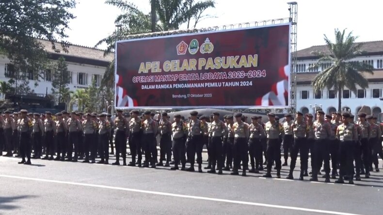Belasan Ribu Personel TNI-Polri Dikerahkan Amanan Pemilu 2024 di Jabar, Siap Tindak Tegas Perusuh