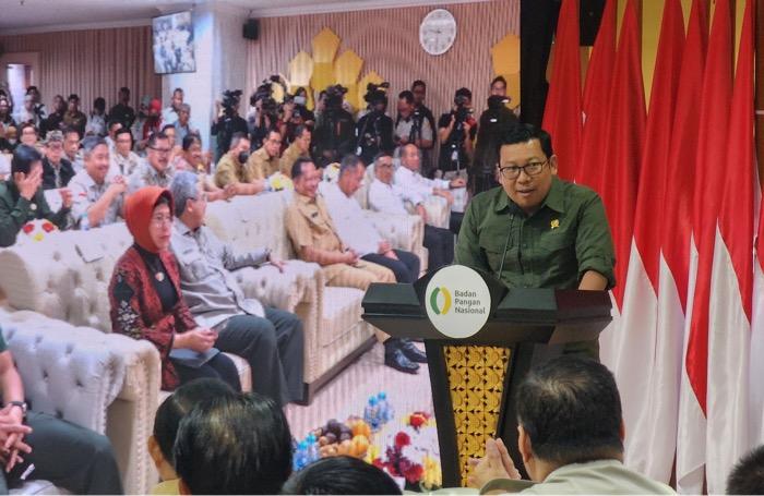 Plt Mentan Minta Kepala Daerah Lapor ke Bulog jika Pasokan Beras Menipis   