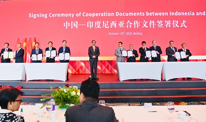 Sinar Mas Gandeng Mitra dari China Bangun Manufaktur Panel Surya