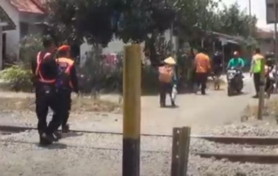 Kronologi Siswi SMK di Blitar Diduga Bunuh Diri Tabrakkan Tubuh ke KA Gajayana