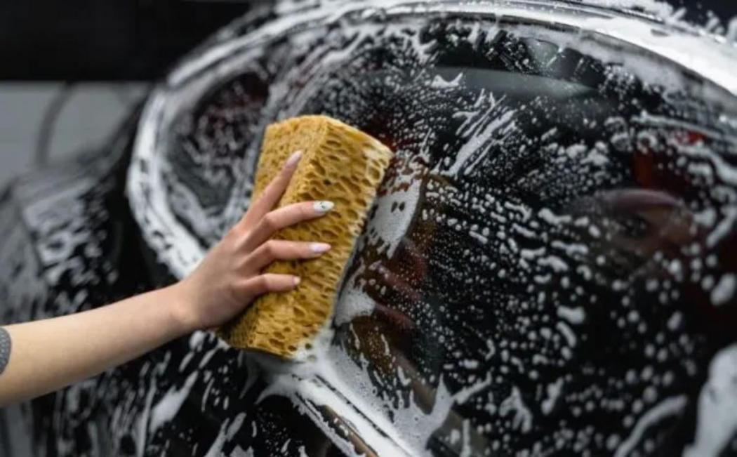 Tips Perawatan Bodi Mobil agar Tetap Berkilau, Harus Punya 11 Alat Ini