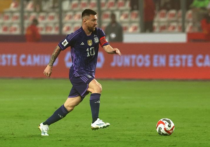 Pemain Argentina Ini Ogah Main Bareng Messi Malah Pilih Bela Meksiko, Ini Alasannya