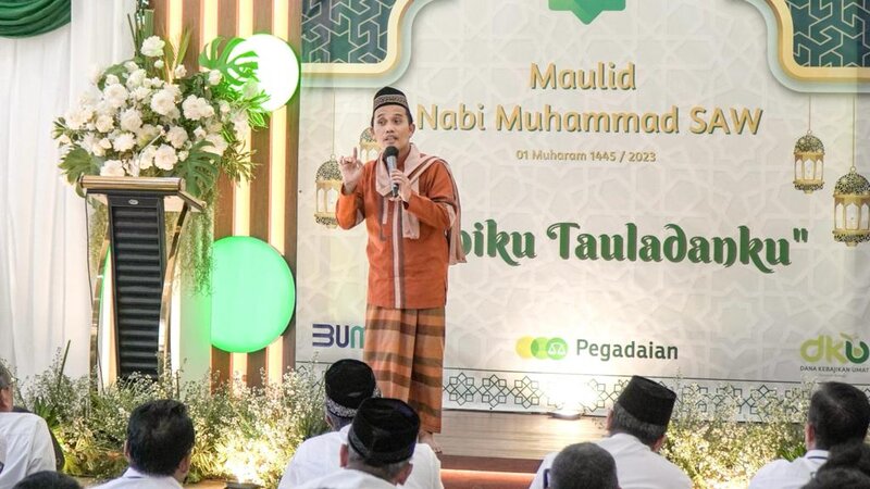 Peringati Maulid Nabi, Ustaz Maulana Beri Siraman Rohani di Pegadaian