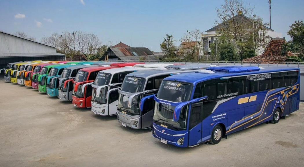 Jetbus 5 Laris Manis Diborong, Simak 10 Potret Bus Terbaru Adi Putro yang Tampil Warna-warni 
