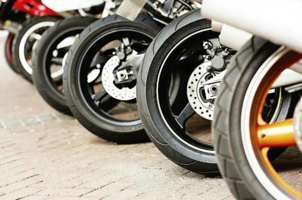 Kenali 4 Tanda Pelek Motor Perlu Balancing, Salah Satunya Setang Bergetar