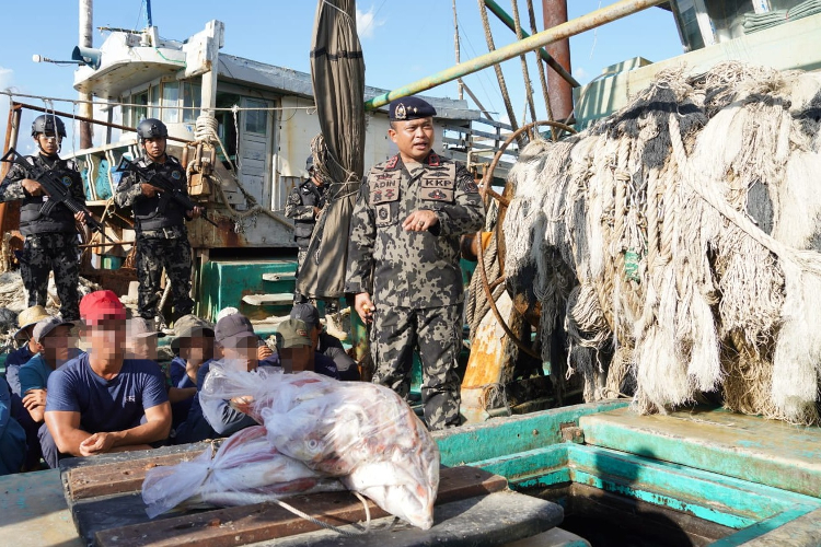 Perketat Pengawasan, KKP Tangkap 6 Kapal Ikan Pelaku Illegal Fishing