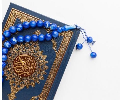 Hukum Tajwid Surat Al-Mu'min Ayat 51 Lengkap Artinya, Cara Membaca serta Penjelasannya