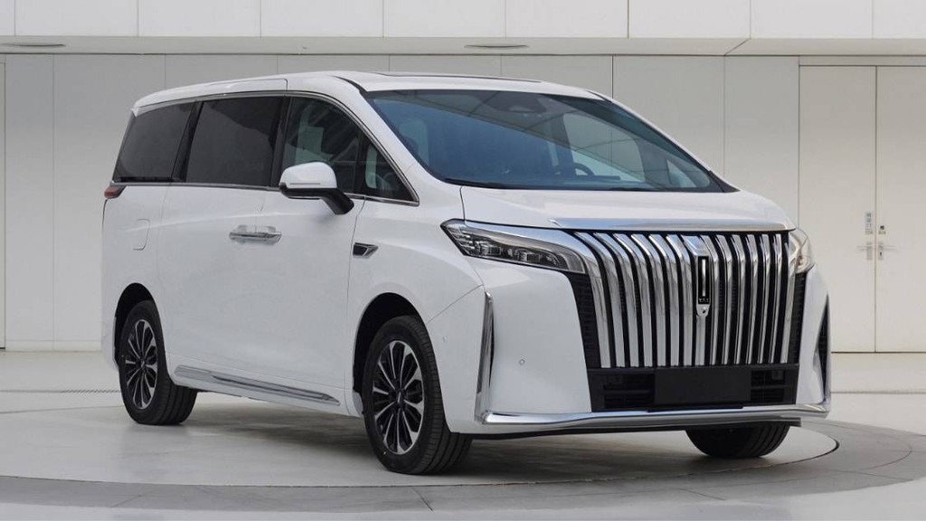 Ini Penantang Alphard dari China, Punya Varian PHEV