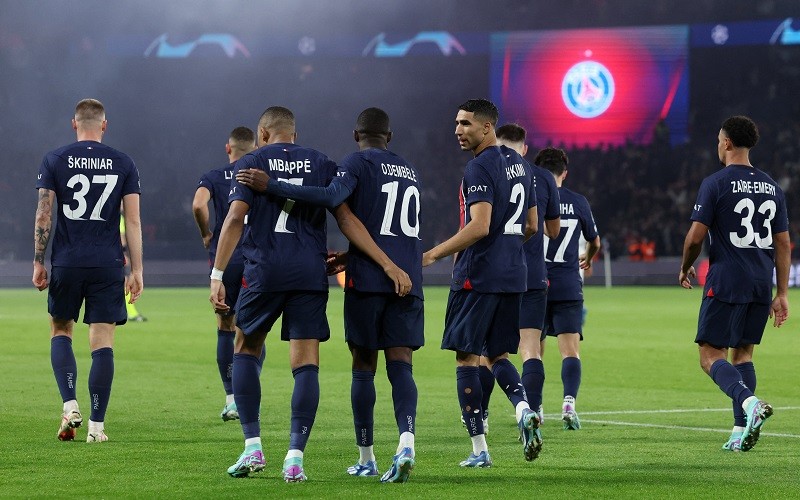 Luis Enrique Yakin PSG Bisa Usir Barcelona dari Liga Champions