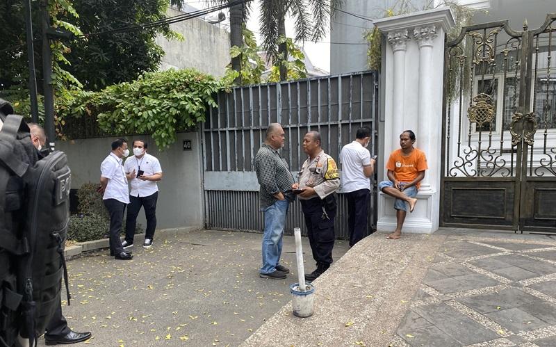 Polisi Juga Datangi Rumah Firli Bahuri di Jalan Kertanegara Jaksel