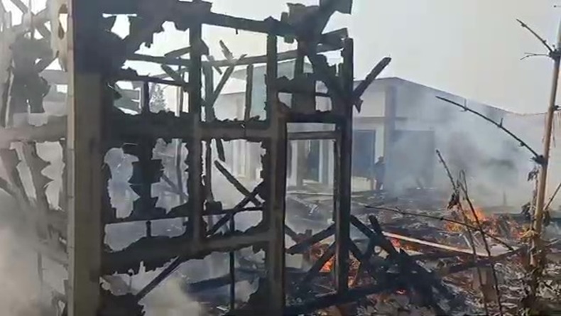 Gegara Obat Nyamuk Ditinggal Pergi, Asrama Santri di Majalengka Ludes Terbakar