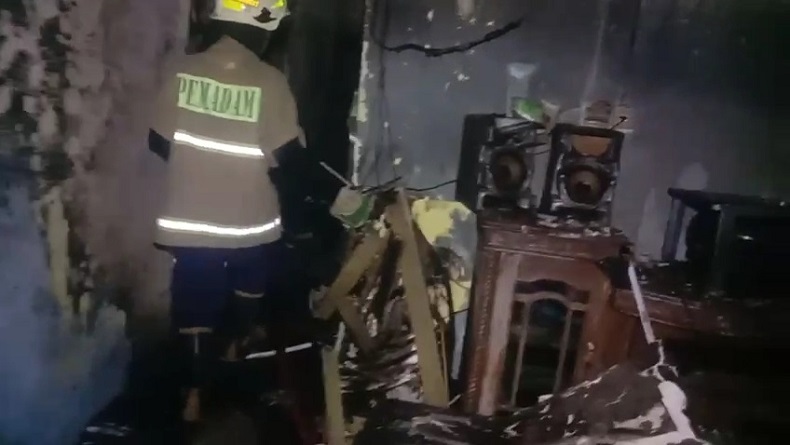 Kebakaran Rumah di Klender Jaktim, Perempuan Lansia Tewas karena Terjebak di Kamar Mandi