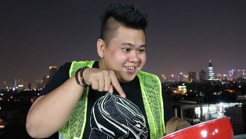 Stand Up Comedy Lolox, Sukses Undang Gelak Tawa Penonton!