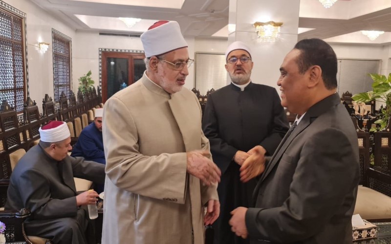 Pidato di Wisuda Al-Azhar Mesir, Waketum DMI Dorong Wisudawan Wujudkan Perdamaian Dunia