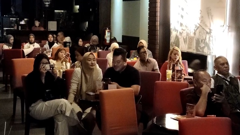 Komunitas Penyanyi Kafe Bandung dan Cimahi Dukung Caleg Partai Perindo