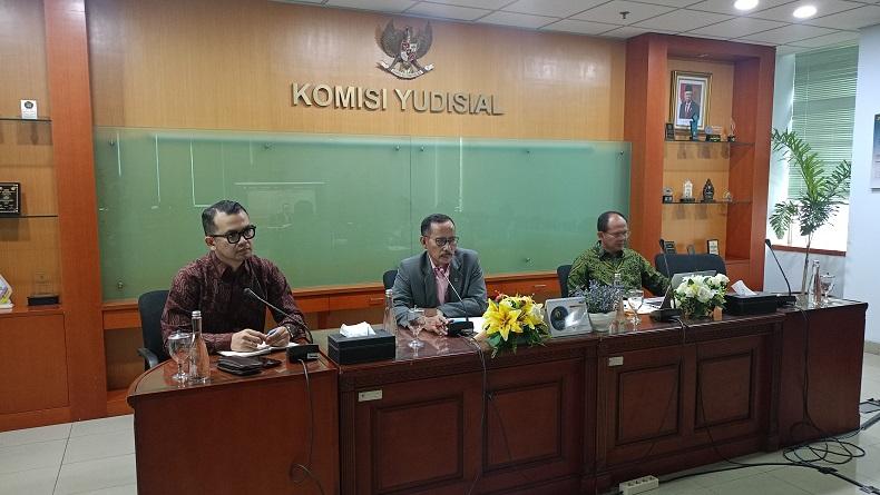 KY Usul 45 Hakim Disanksi karena Langgar Kode Etik dan Pedoman Perilaku