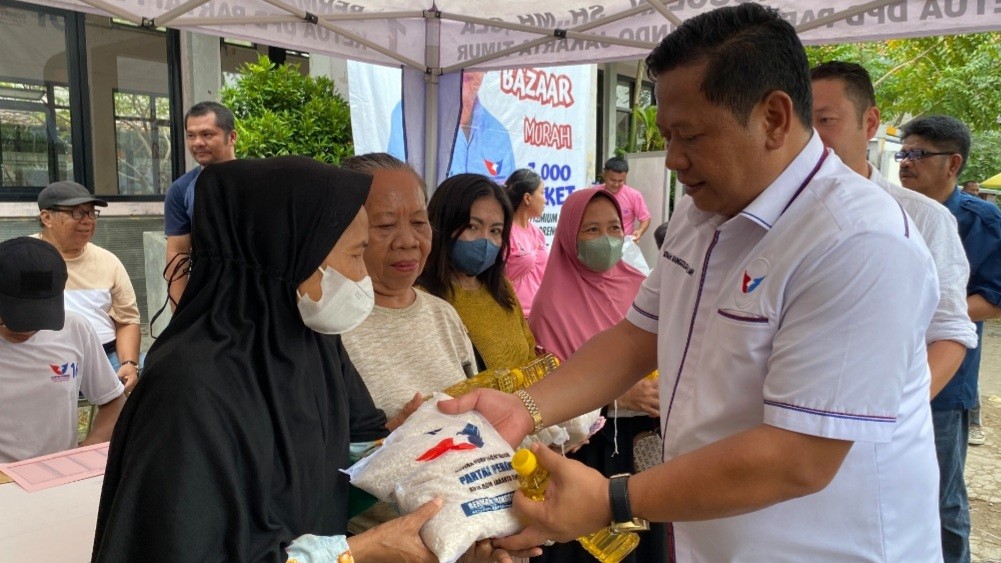 Caleg Partai Perindo Gelar Bazar Sembako Murah, Bentuk Kepedulian terhadap Masyarakat