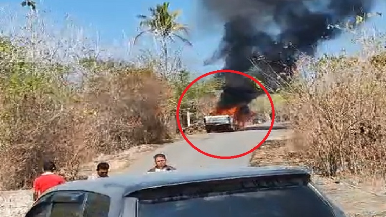 Mobil Rombongan Dinas SDA dan Bina Marga Sultra Terbakar saat Kunker ke Buteng
