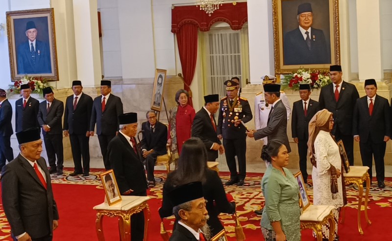 Presiden Jokowi Resmi Anugerahkan Gelar Pahlawan Nasional kepada 6 Tokoh