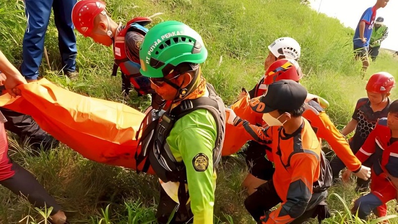 Bocah Hanyut di Sungai Enim Ditemukan Meninggal, Keluarga Tak Menyangka