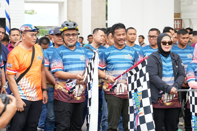 Ribuan Pesepeda Tanah Air dan Mancanegara Meriahkan Jamselinas XII Batam