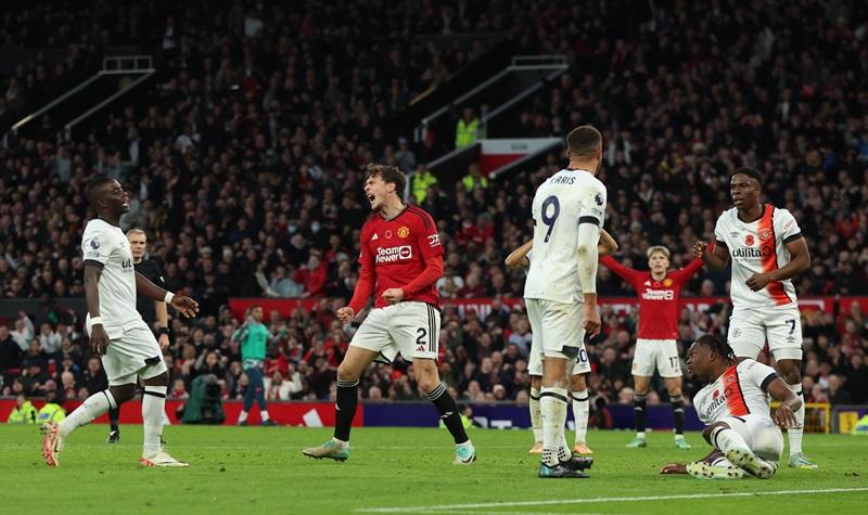 Hasil Man United Vs Luton Town: Lindelof Pahlawan Kemenangan Red Devils