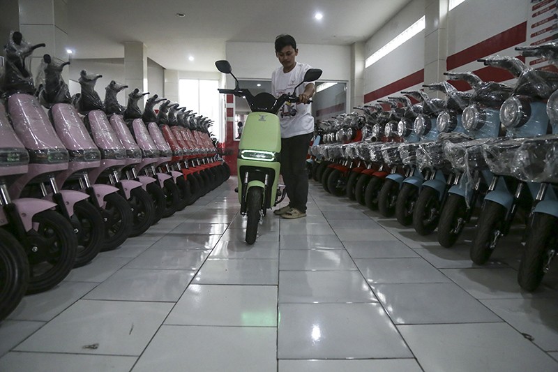 Gegara Hal Ini, Pelaku UMKM Ogah Pakai Kendaraan Listrik