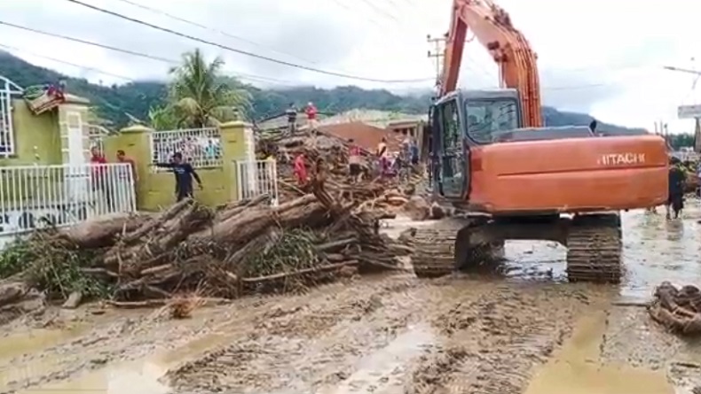 Banjir Bandang Terjang Puluhan Rumah di Aceh Tenggara, 1 Balita Hilang Terseret Arus