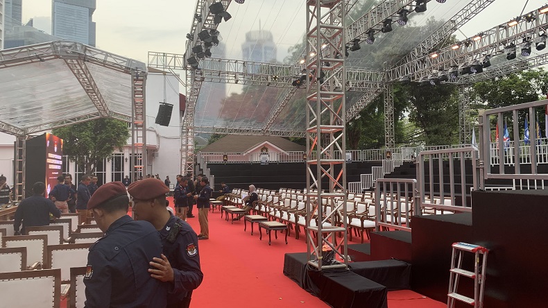 Suasana Kantor KPU Jelang Pengundian Nomor Urut Capres, Ada Panggung hingga Tribun