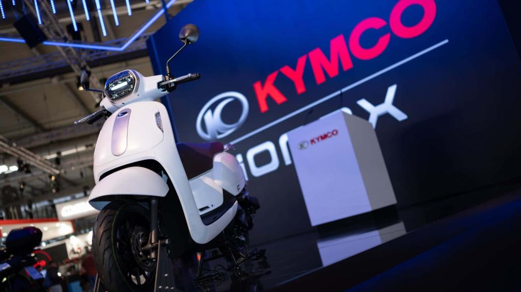 Skutik Taiwan Ini Mirip Vespa, Konsumsi BBM Diklaim 40 Km per Liter