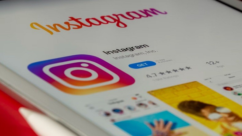 Cara Menghapus Akun IG Orang Lain di HP Kita