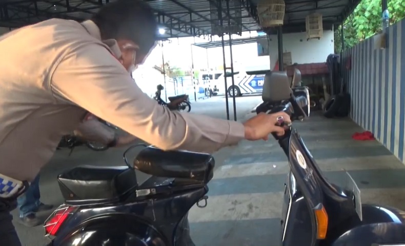 Waduh, Pj Bupati Jombang Ditilang Polisi gegara Pakai Pelat Nomor Palsu