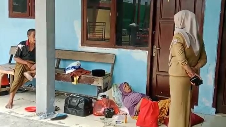 Kisah Prihatin Pasangan Lansia Pensiunan ASN Hidup Telantar karena Tak Mampu Bayar Kos
