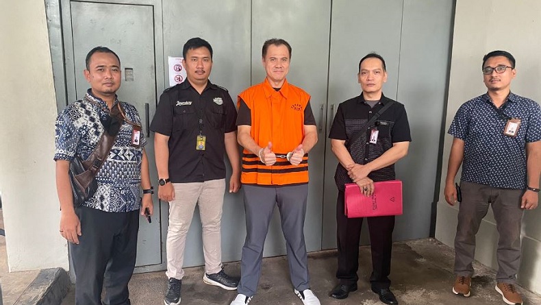 KPK Jebloskan John Irfan Kenway ke Lapas Sukamiskin, Korupsi Pembelian Heli AW-101