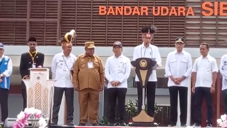 Jokowi Resmikan Operasional 2 Bandara, Siboru Fakfak dan Douw Aturure Nabire