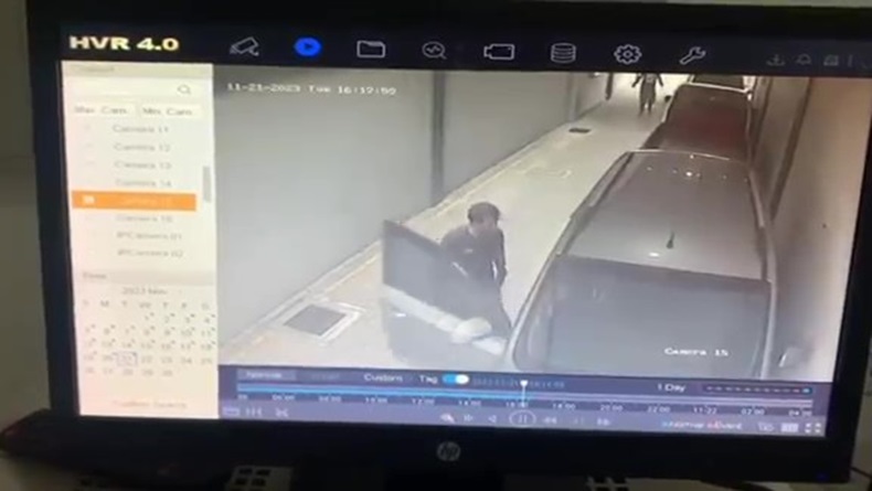 Terekam CCTV Oknum Anggota Ormas Hajar Karyawan Leasing di Cianjur