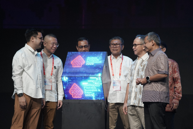 OJK dan Asosiasi Fintech Luncurkan Panduan Kode Etik AI di Industri Teknologi Finansial